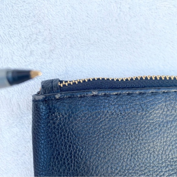 Mulberry Black and Gold‎ Wristlet with Iconic Emblem